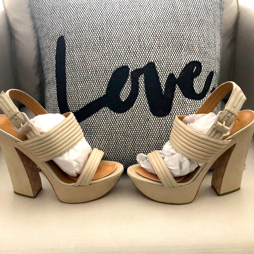 LAMB OFF WHITE SANDLES
